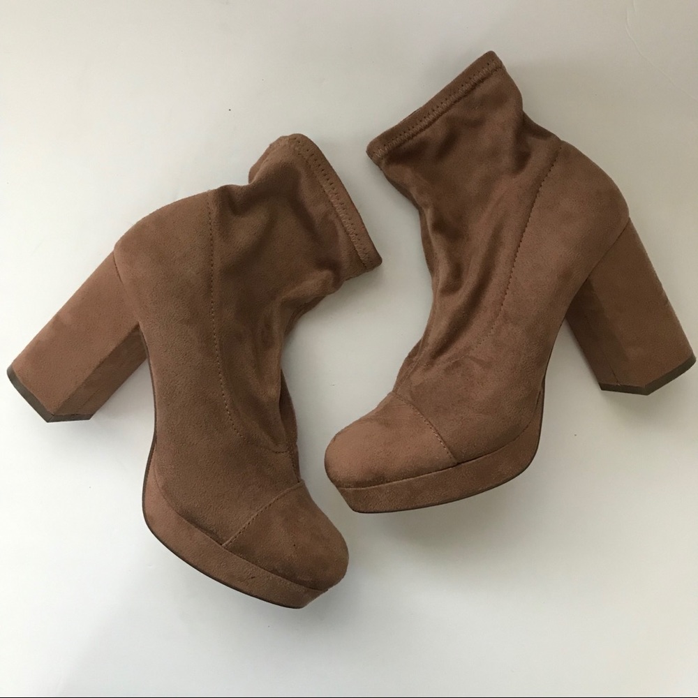 F21 Booties🖤